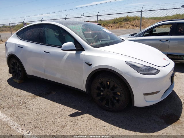 Tesla Model Y Long Range Dual Motor All-wheel Drive