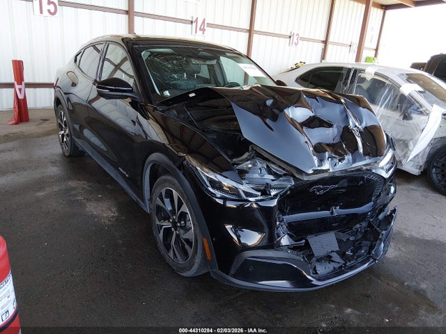 Salvage Ford Mustang Image
