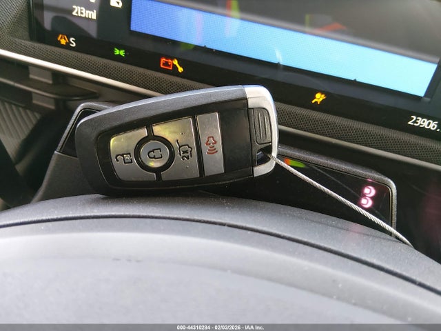 Ford Mustang Select