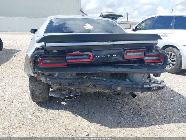 Dodge Challenger Sxt