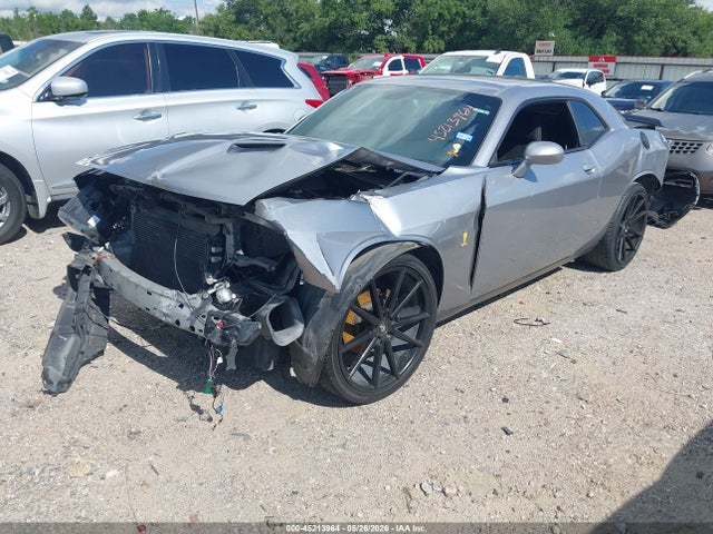 Dodge Challenger Sxt