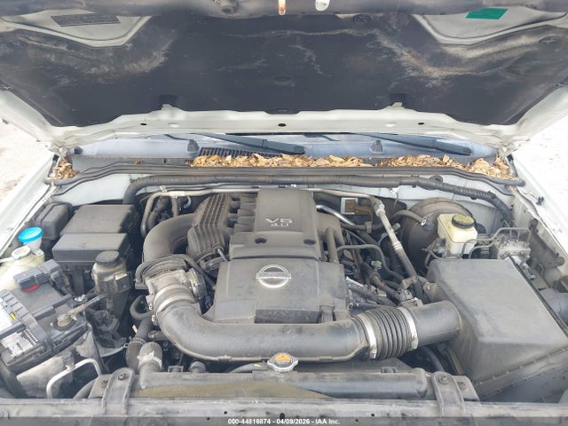 Nissan Frontier Sv
