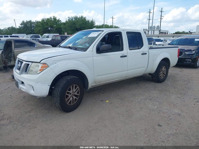 Nissan Frontier Sv