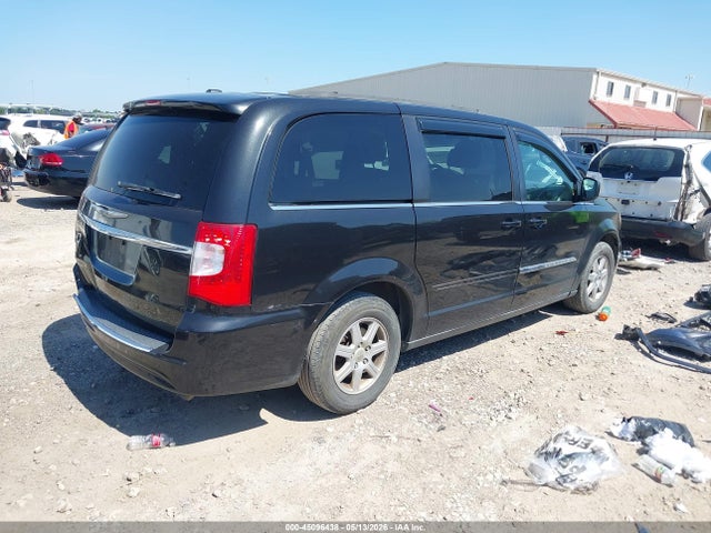 Chrysler Town & Country Touring