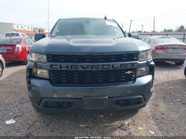 Chevrolet Silverado 1500 2wd  Short Bed Custom