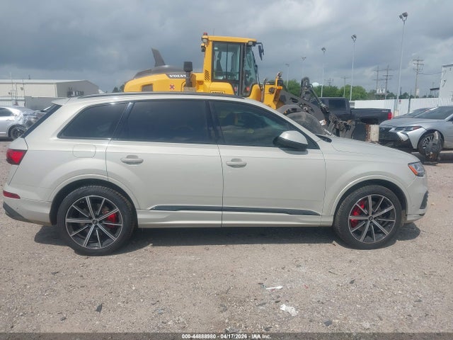 Audi Q7 Premium Plus 55 Tfsi Quattro Tiptronic