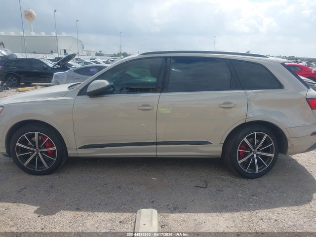 Audi Q7 Premium Plus 55 Tfsi Quattro Tiptronic