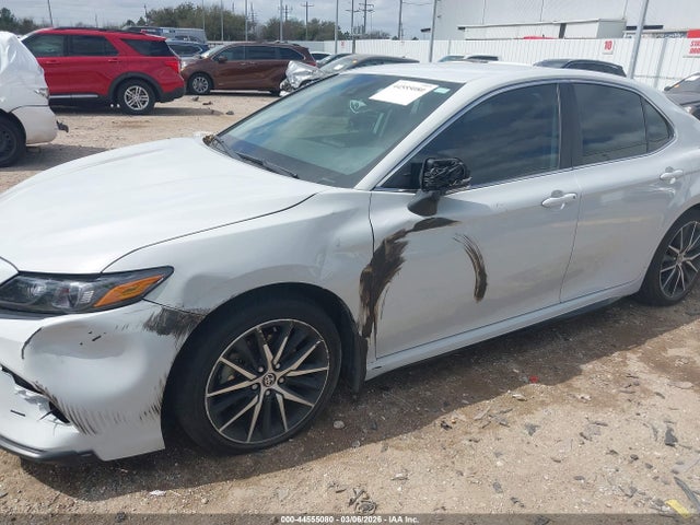 Toyota Camry Se