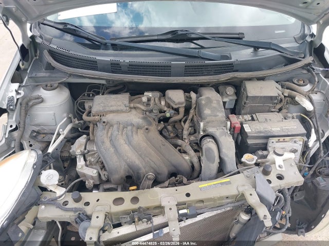Nissan Versa 1.6 Sv