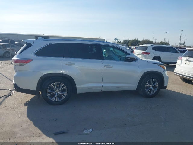 Toyota Highlander Xle V6