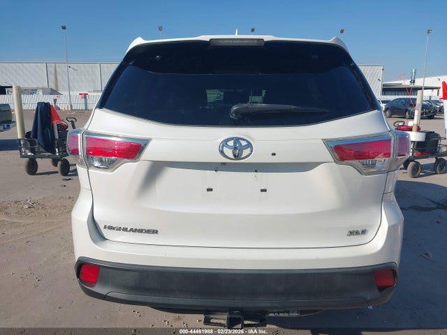 Toyota Highlander Xle V6