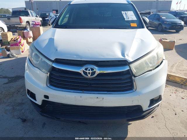 Toyota Highlander Xle V6