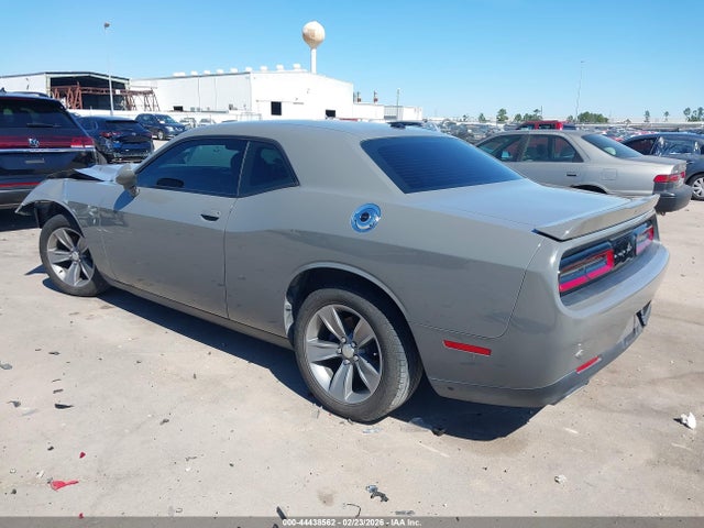 Dodge Challenger Sxt