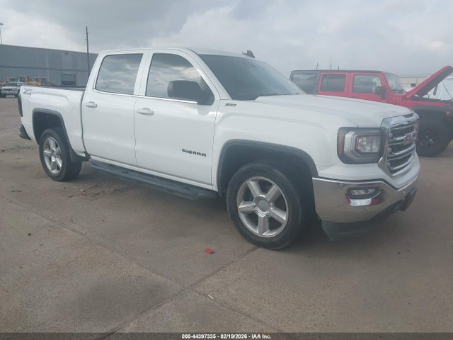 Salvage GMC Sierra 1500 Image