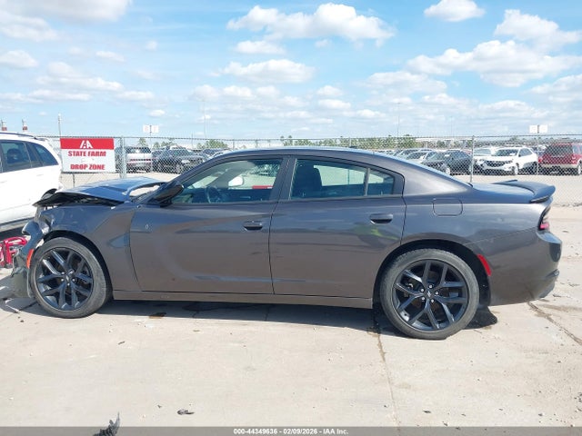 Dodge Charger Sxt Rwd