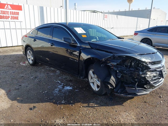 Salvage Chevrolet Malibu Image