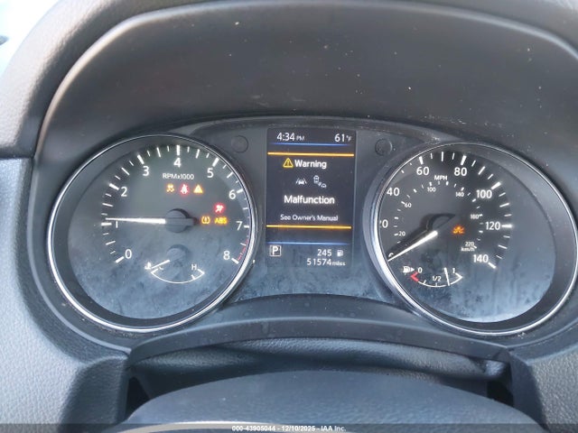 Nissan Rogue S
