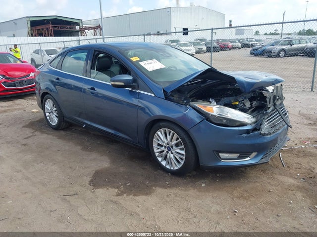 Salvage Ford Focus Image