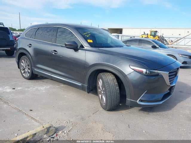 Salvage Mazda Cx Image
