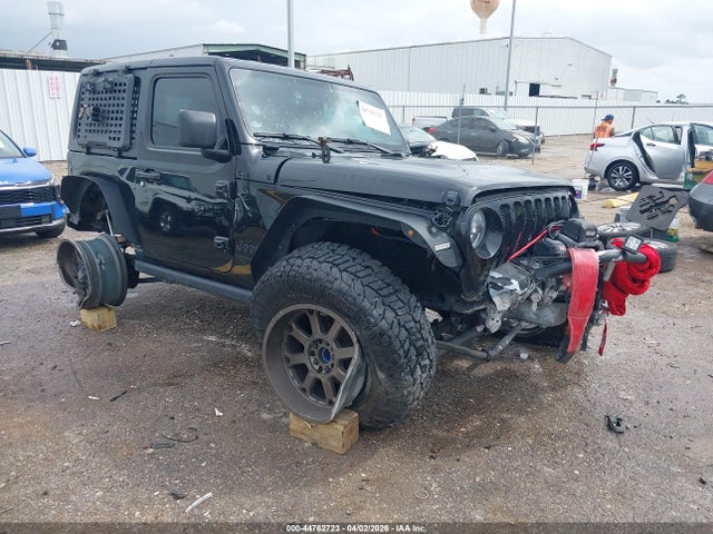 Salvage Jeep Wrangler Image