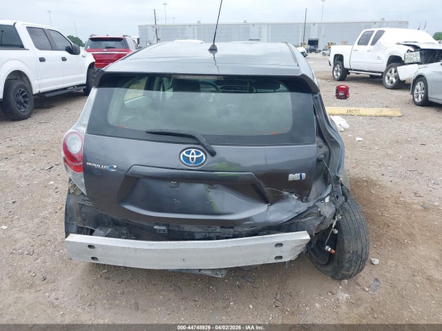 Toyota Prius c Two