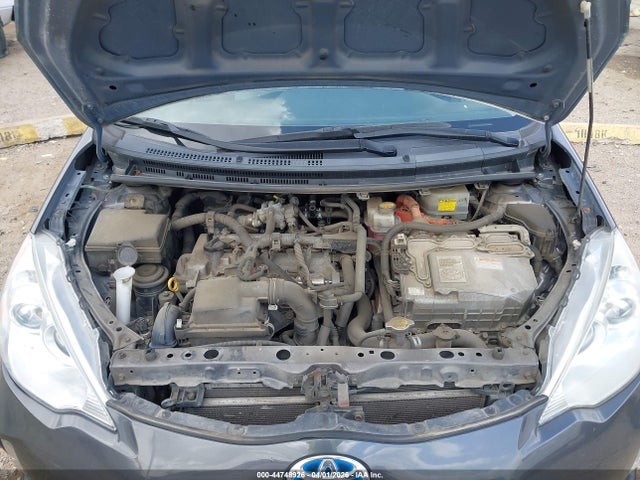 Toyota Prius c Two