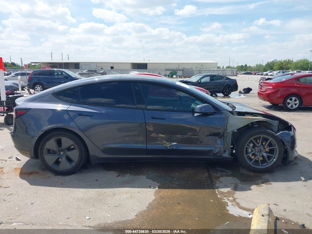 Tesla Model 3 Long Range Dual Motor All-wheel Drive
