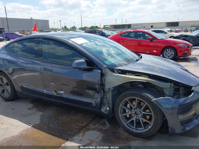 Tesla Model 3 Long Range Dual Motor All-wheel Drive