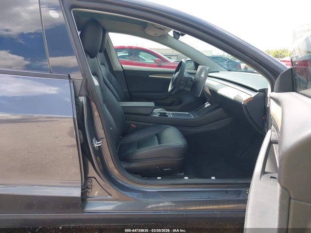 Tesla Model 3 Long Range Dual Motor All-wheel Drive