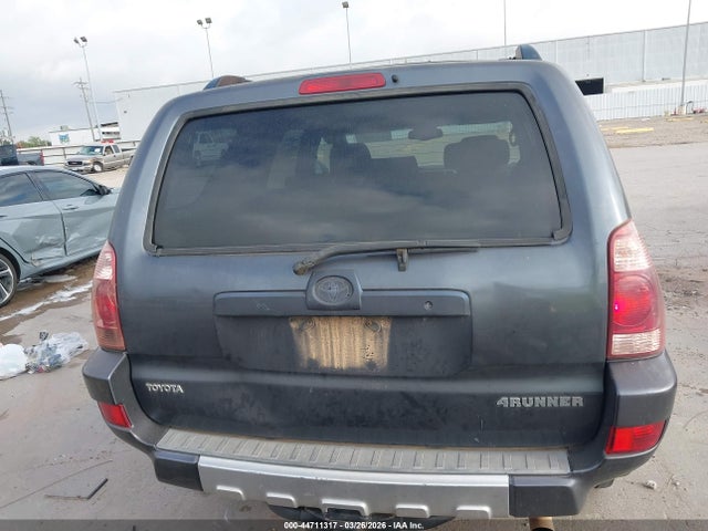 Toyota 4Runner Sr5 V8