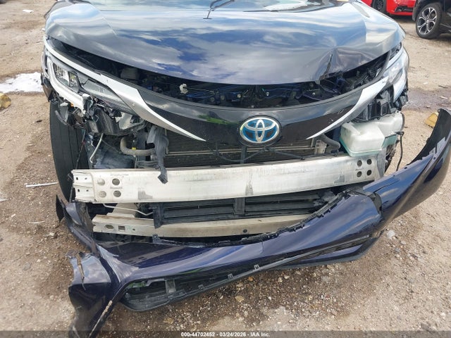 Toyota Sienna Xse