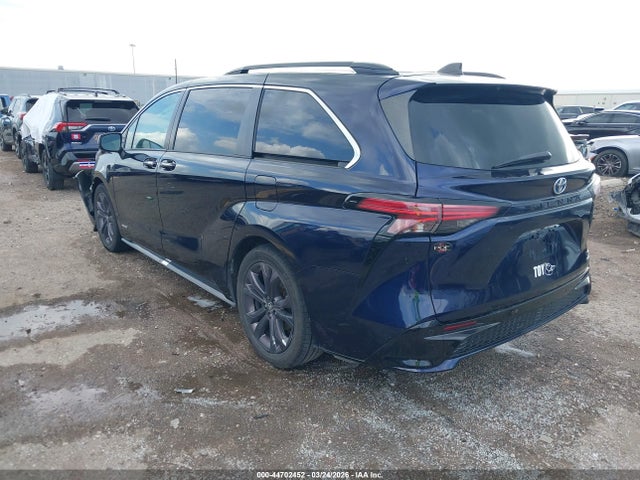 Toyota Sienna Xse