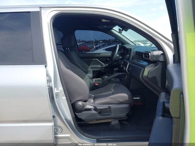 Toyota Tacoma Sr5