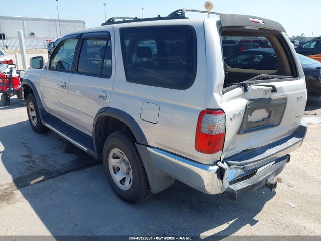 Toyota 4Runner Sr5 V6