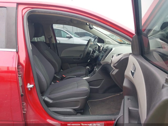 Chevrolet Sonic Lt Auto