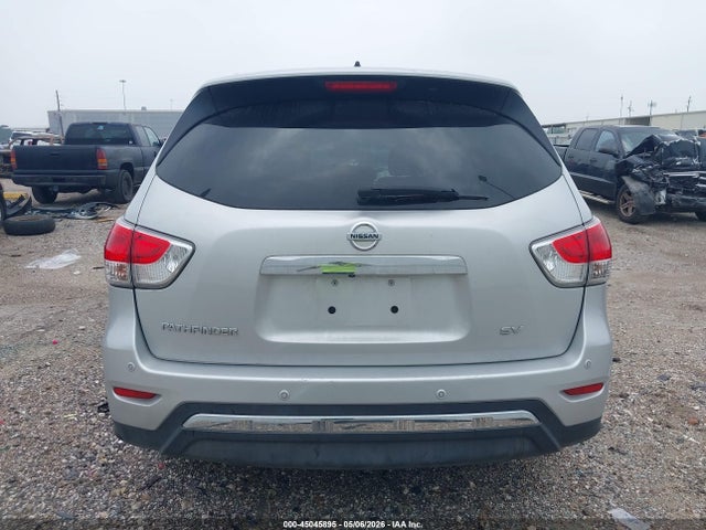 Nissan Pathfinder Sv