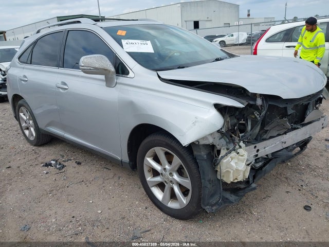 Salvage Lexus RX Image