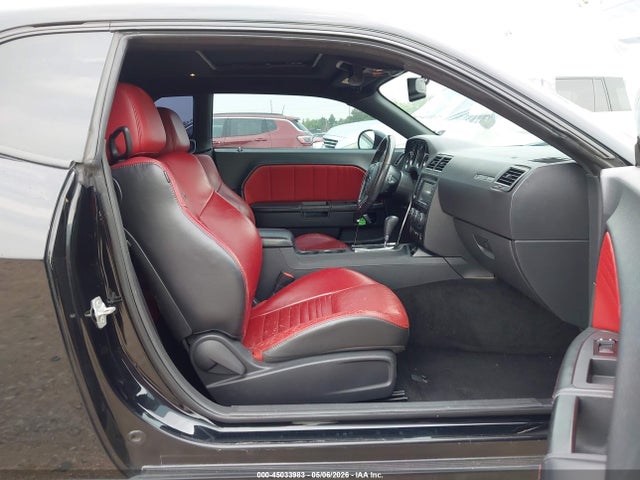 Dodge Challenger Shaker Pkg