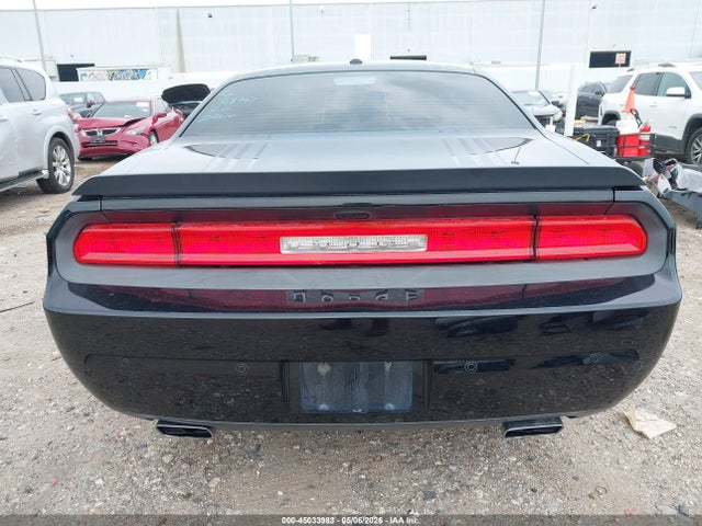 Dodge Challenger Shaker Pkg