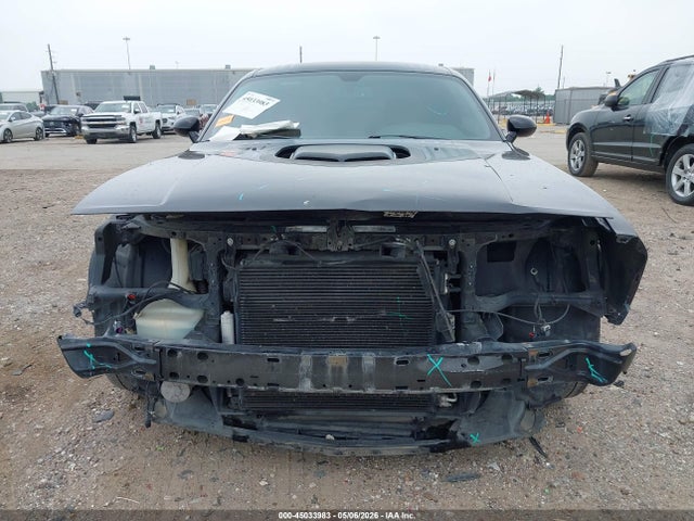 Dodge Challenger Shaker Pkg