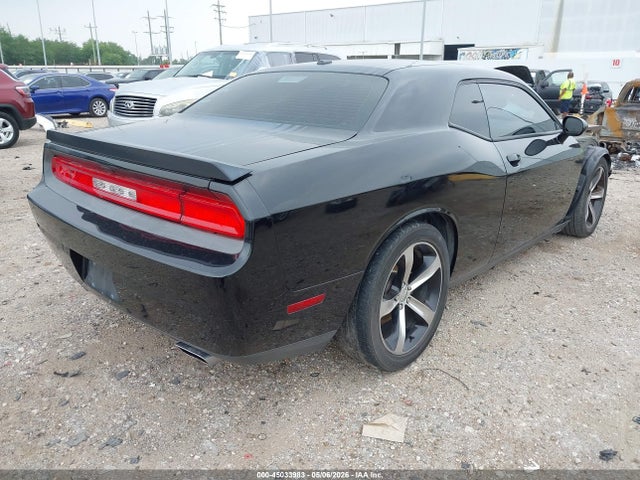 Dodge Challenger Shaker Pkg