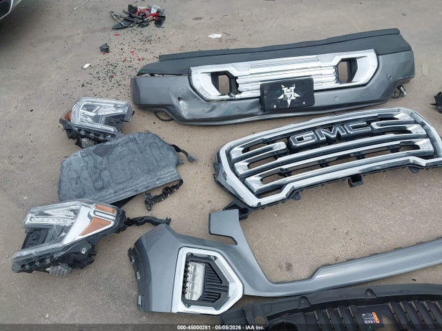 GMC Sierra 1500 2wd  Short Box Slt