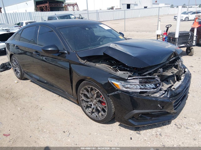 Salvage Honda Accord Image