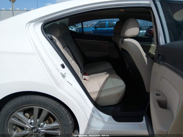 Hyundai ELANTRA Value Edition
