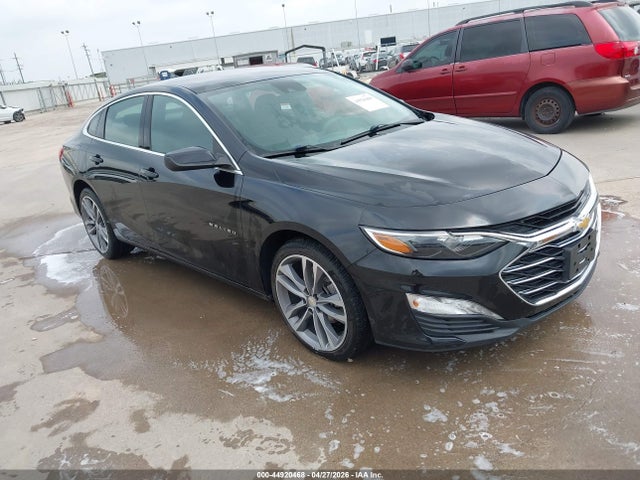Salvage Chevrolet Malibu Image