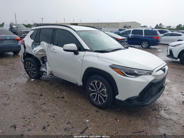 Salvage Toyota Corolla Image