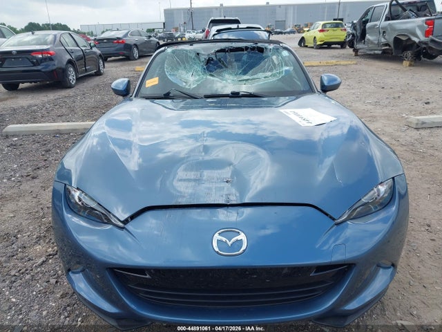 Mazda MX-5 Miata Grand Touring