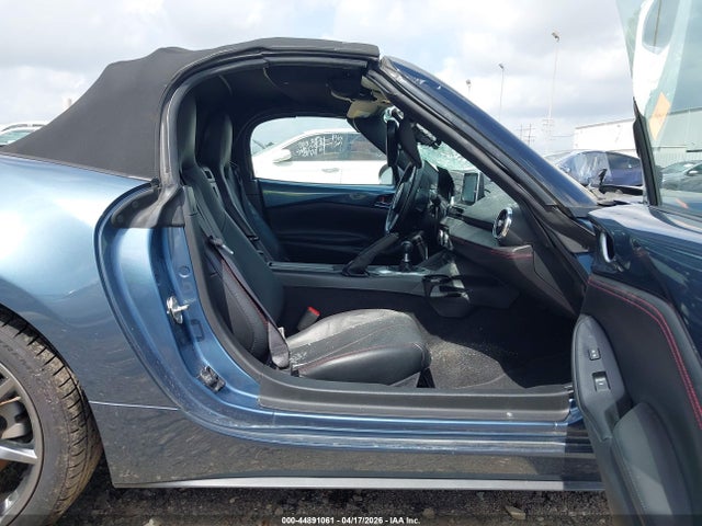 Mazda MX-5 Miata Grand Touring