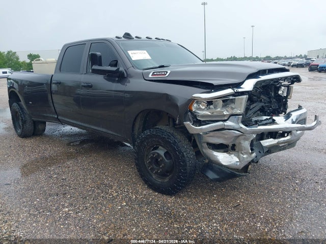 Salvage Ram 3500 Image