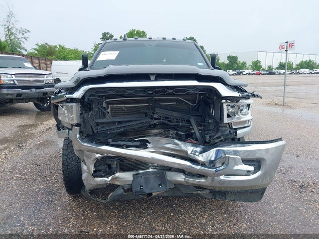 Ram 3500 Tradesman  4x4 8' Box